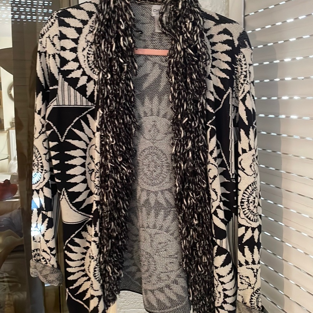 Black and white fringe knit jacket